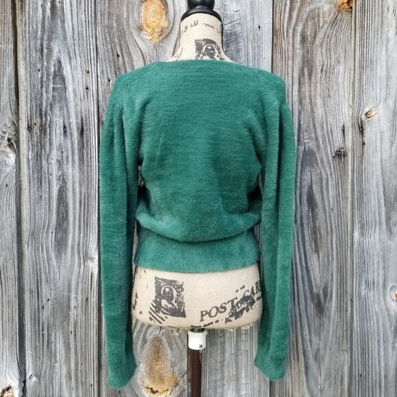 Square Neck Sweater Green Fuzzy Faux Mohair Crop ASTR Size XL Cropped NWT - Picture 3 of 8
